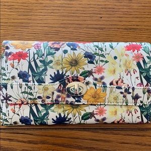 Floral wallet